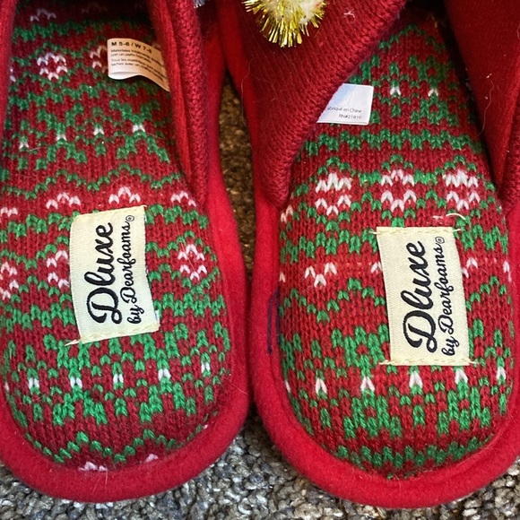 Dearfoams His & Her Ugly Christmas Sweater Slippers NWOT - Picture 5 of 6